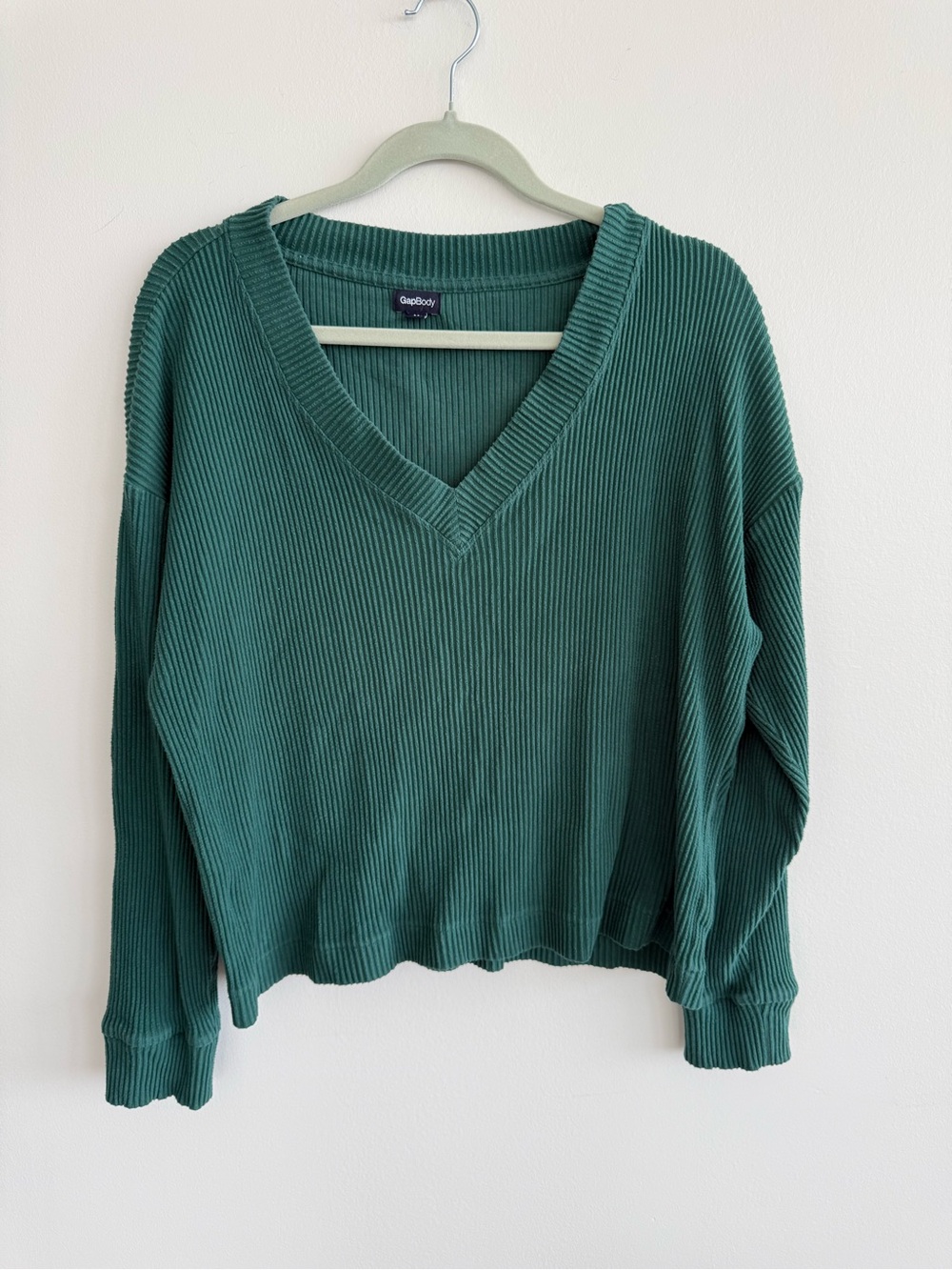 Gapbody Ribbed V-Neck Long Sleeve Top - Green